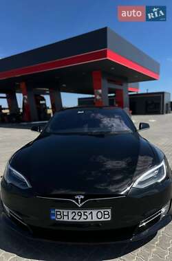 Лифтбек Tesla Model S 2017 в Одессе