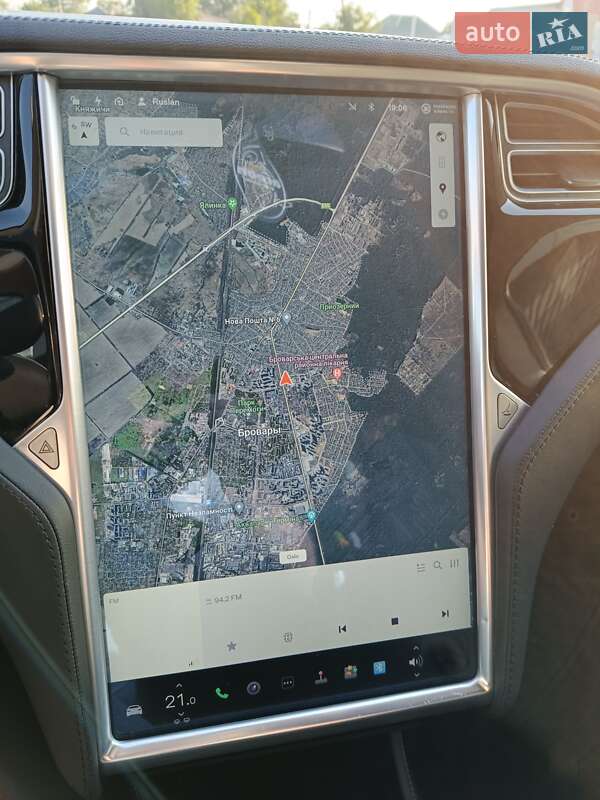 Лифтбек Tesla Model S 2014 в Киеве