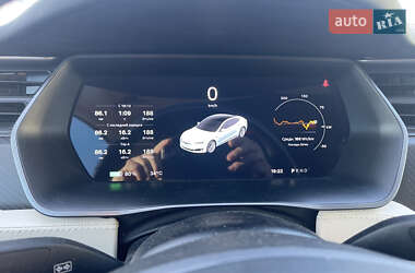 Лифтбек Tesla Model S 2018 в Днепре