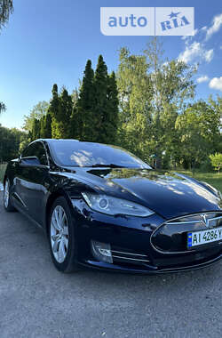 Ліфтбек Tesla Model S 2014 в Сквирі