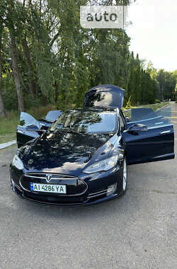 Ліфтбек Tesla Model S 2014 в Сквирі