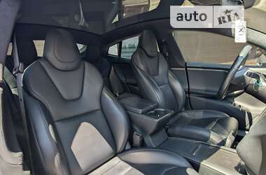 Ліфтбек Tesla Model S 2019 в 