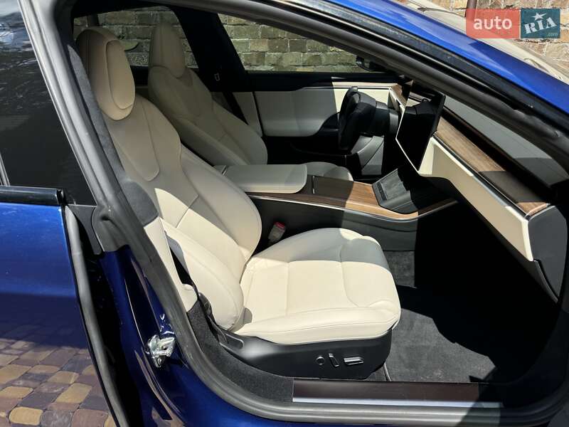 Ліфтбек Tesla Model S 2021 в Києві