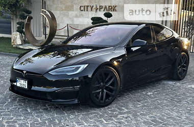 Лифтбек Tesla Model S 2021 в Львове