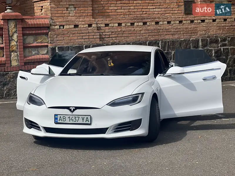 Tesla Model S