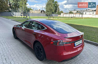 Лифтбек Tesla Model S 2018 в Житомире