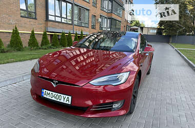 Лифтбек Tesla Model S 2018 в Житомире