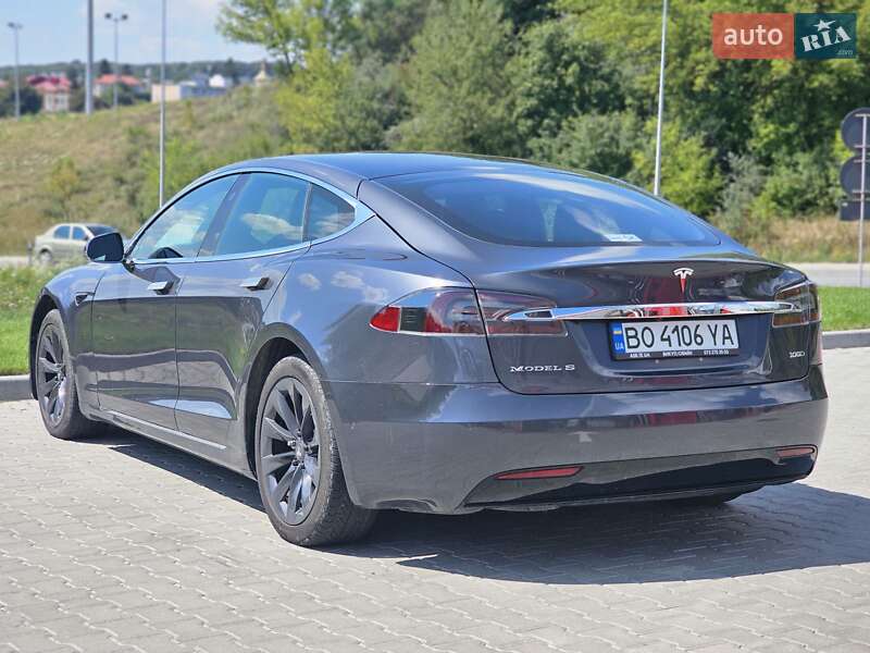 Ліфтбек Tesla Model S 2018 в Тернополі