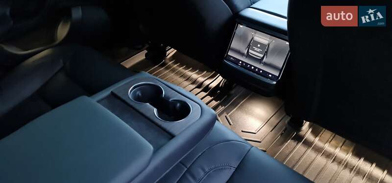 Лифтбек Tesla Model S 2022 в Виннице фото 10 Лифтбек Tesla Model S 2022 в Виннице
