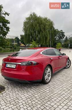 Лифтбек Tesla Model S 2013 в Львове