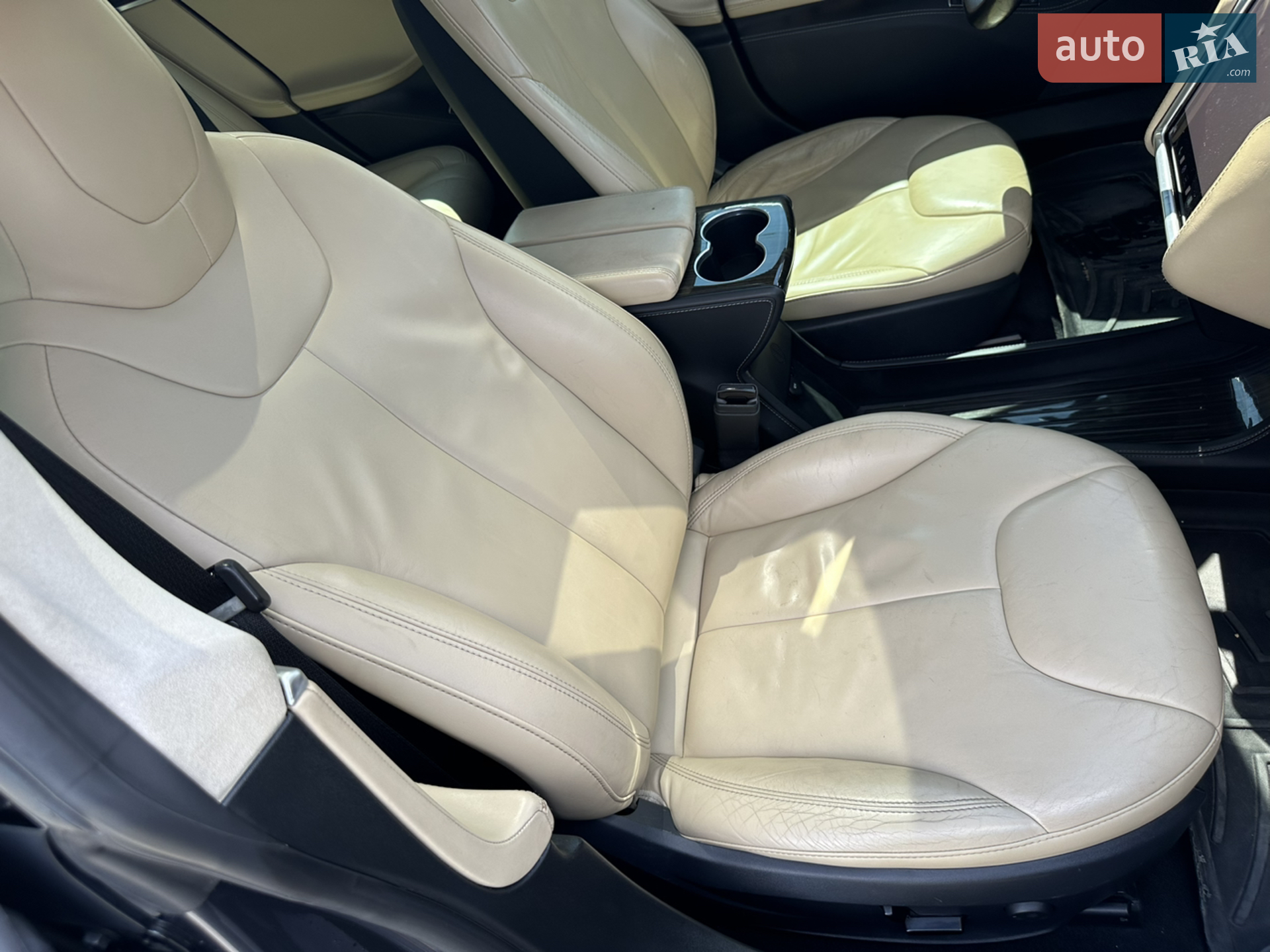 2015 Tesla Model S - мініатюра 34