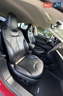 Лифтбек Tesla Model S 2013 в 