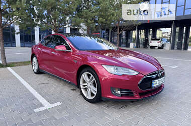 Ліфтбек Tesla Model S 2013 в Рівному