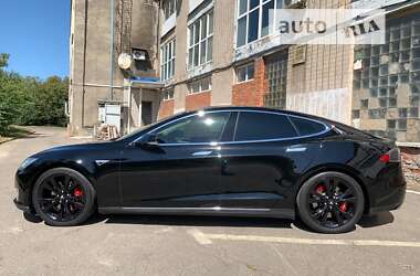 Лифтбек Tesla Model S 2013 в Виннице