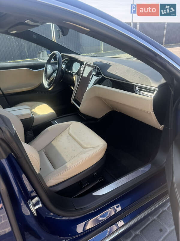 Ліфтбек Tesla Model S 2016 в Мукачевому