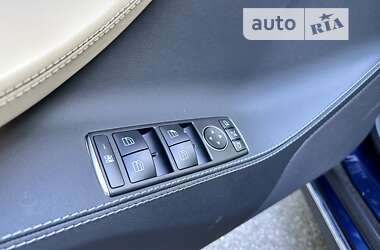 Ліфтбек Tesla Model S 2014 в 