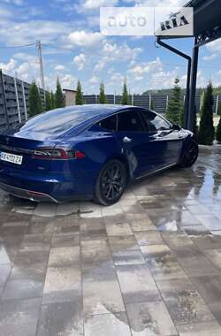 Лифтбек Tesla Model S 2015 в Харькове