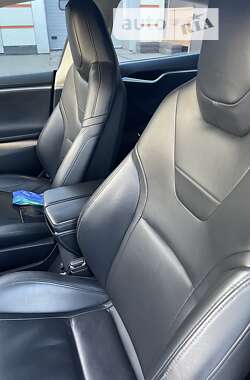 Лифтбек Tesla Model S 2015 в Харькове