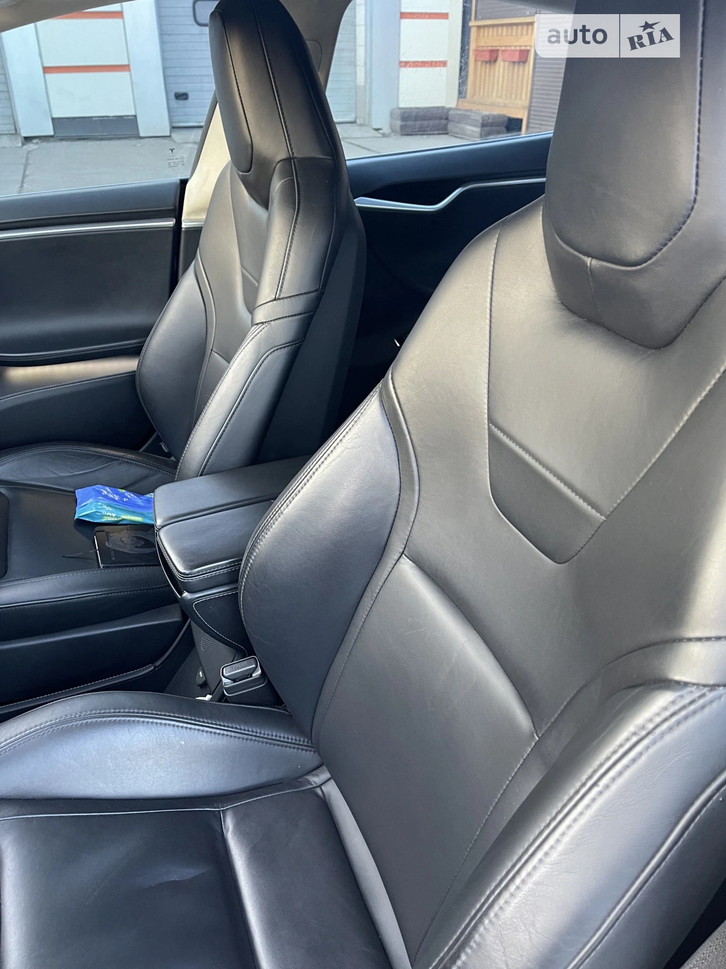 2015 Tesla Model S - мініатюра 12