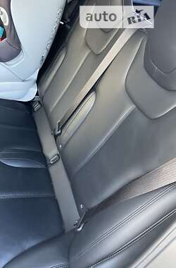 Лифтбек Tesla Model S 2015 в Харькове