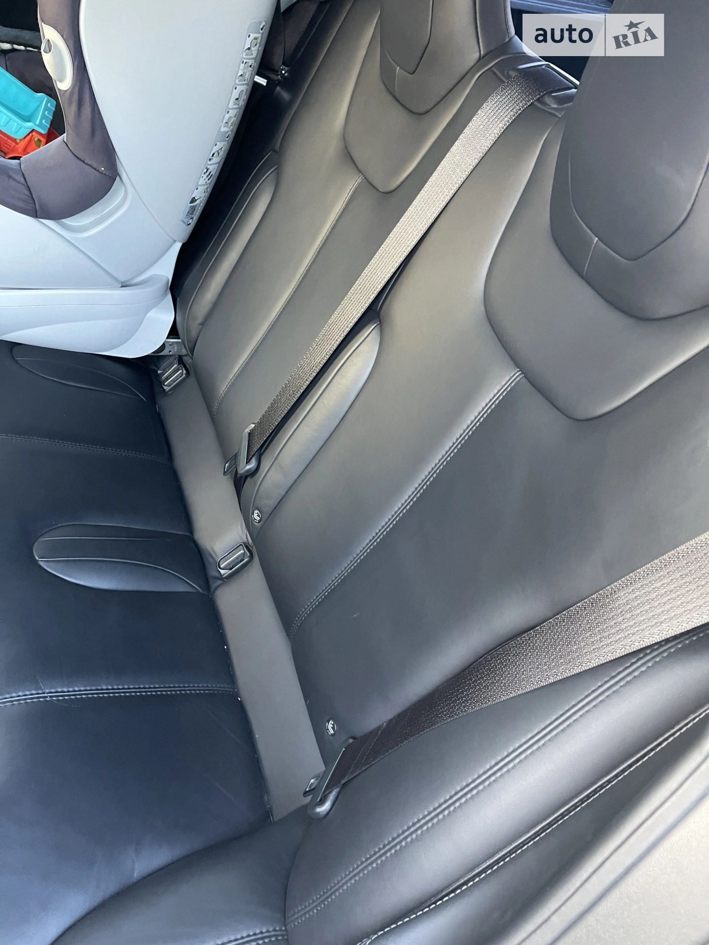 2015 Tesla Model S - мініатюра 17
