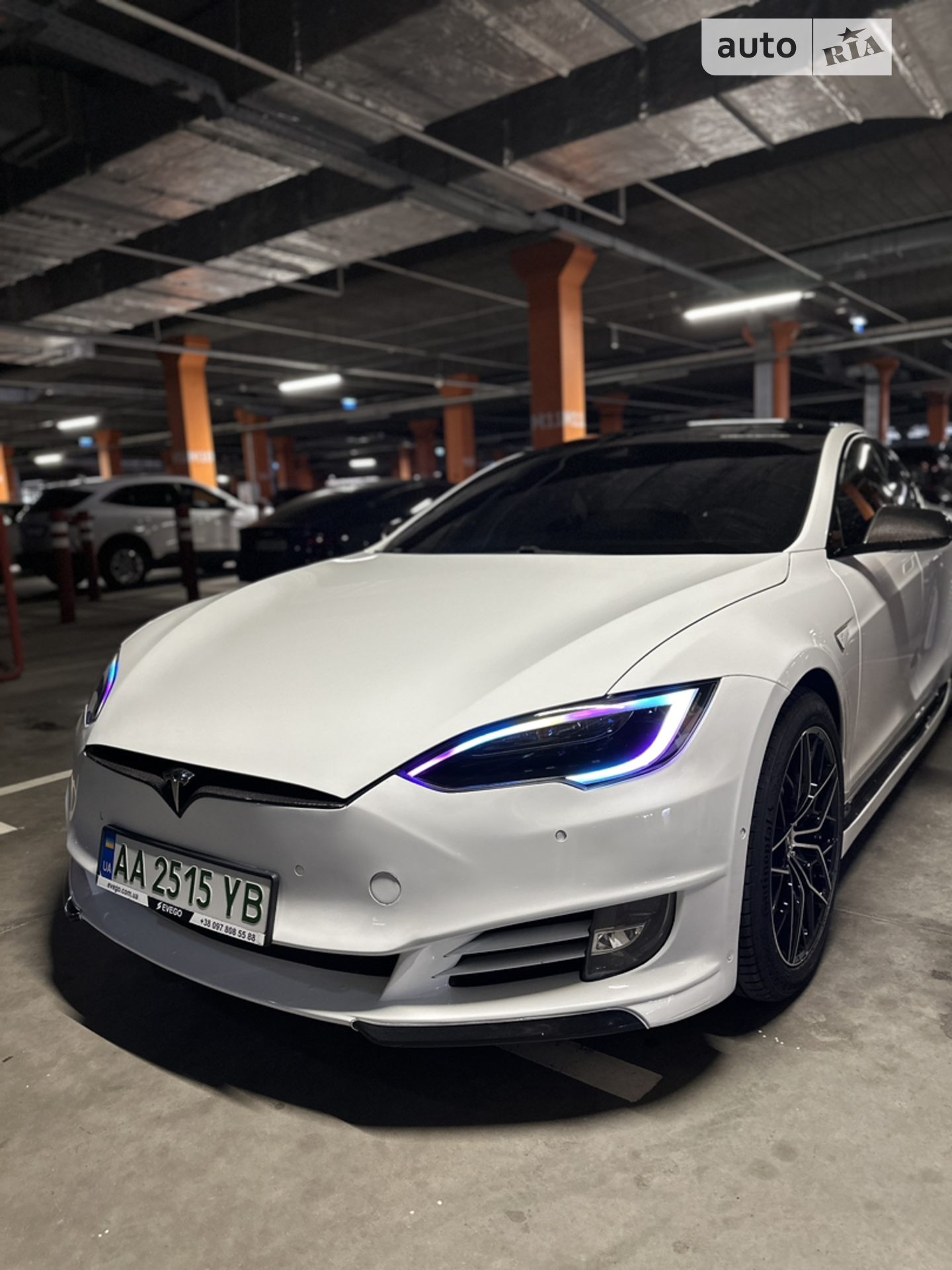 2014 Tesla Model S - фото 1
