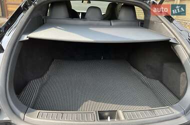 Лифтбек Tesla Model S 2019 в 