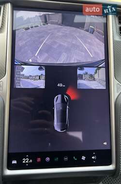 Лифтбек Tesla Model S 2019 в 