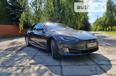 Лифтбек Tesla Model S 2016 в Харькове