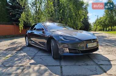 Лифтбек Tesla Model S 2016 в Харькове