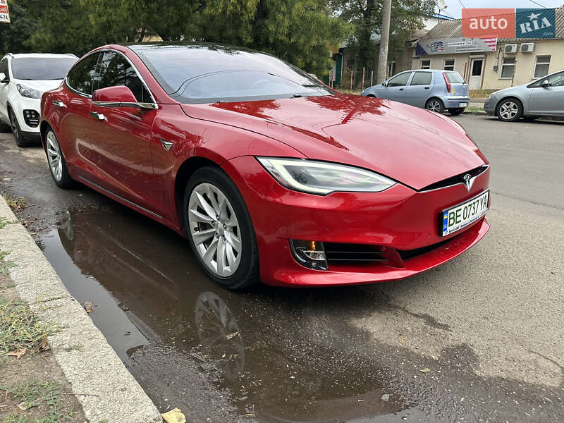 Ліфтбек Tesla Model S 2019 в Миколаєві фото 12 Ліфтбек Tesla Model S 2019 в Миколаєві