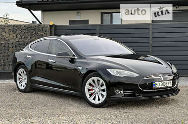 Лифтбек Tesla Model S 2014 в Тернополе