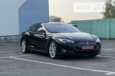 Ліфтбек Tesla Model S 2013 в 