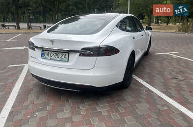 Ліфтбек Tesla Model S 2012 в 