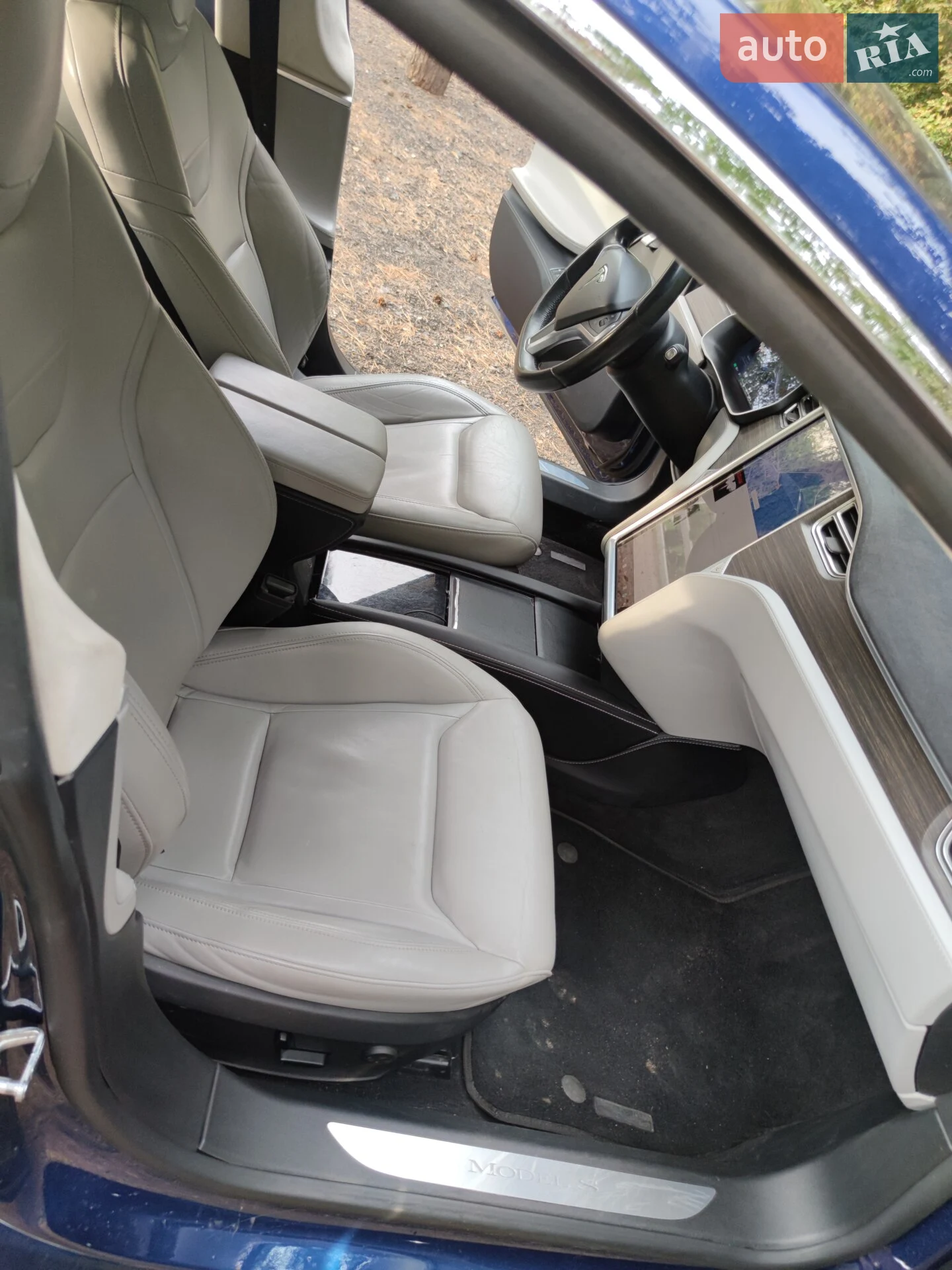 2015 Tesla Model S - мініатюра 9