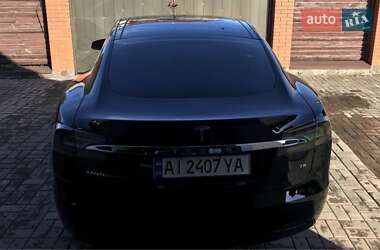 Ліфтбек Tesla Model S 2016 в Борисполі