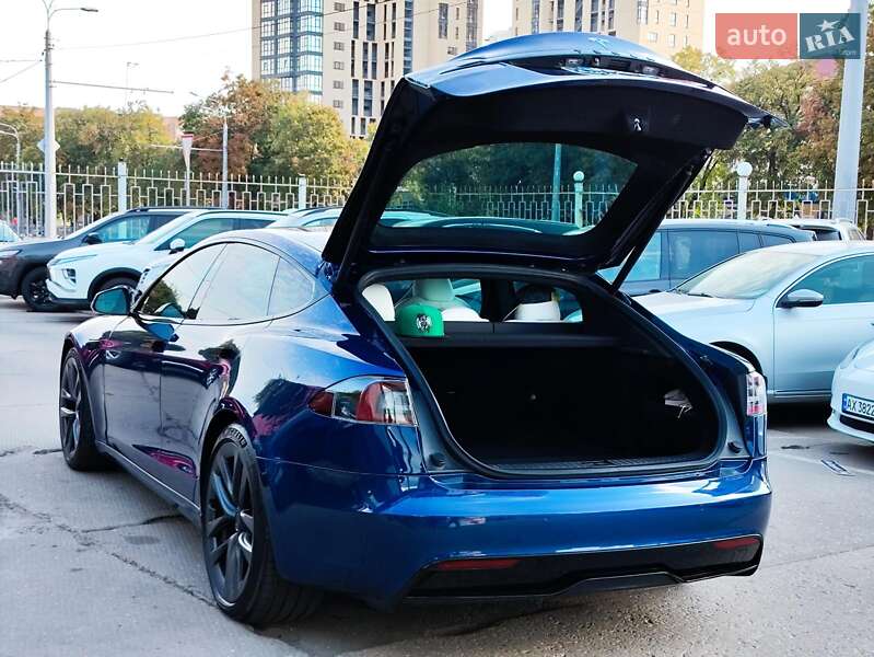 Лифтбек Tesla Model S 2022 в Харькове