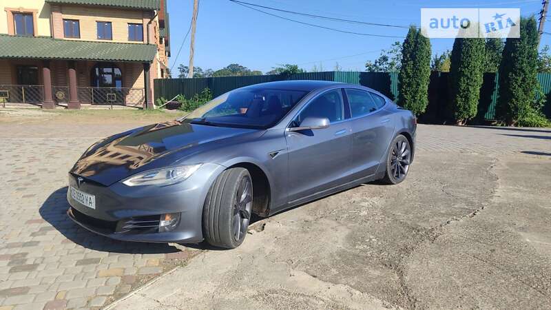 Лифтбек Tesla Model S 2012 в Черновцах фото 2 Лифтбек Tesla Model S 2012 в Черновцах