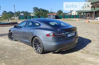 Лифтбек Tesla Model S 2012 в Черновцах