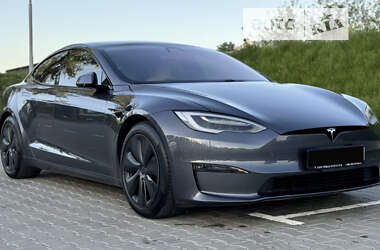 Лифтбек Tesla Model S 2022 в Киеве