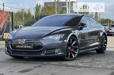 Лифтбек Tesla Model S 2014 в Николаеве