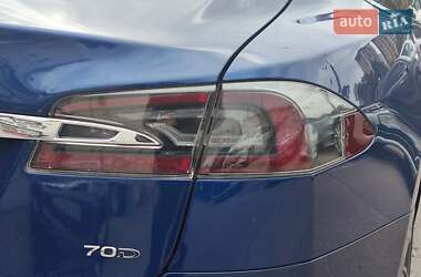 Лифтбек Tesla Model S 2015 в Харькове