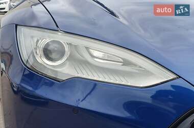 Лифтбек Tesla Model S 2015 в Харькове