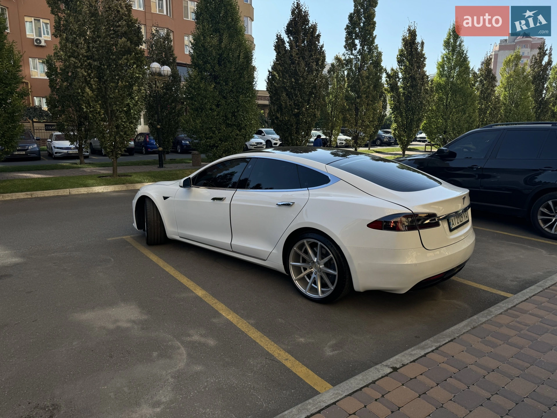 2020 Tesla Model S - мініатюра 5
