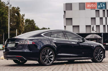 Лифтбек Tesla Model S 2013 в Одессе