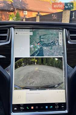 Лифтбек Tesla Model S 2016 в Сарнах