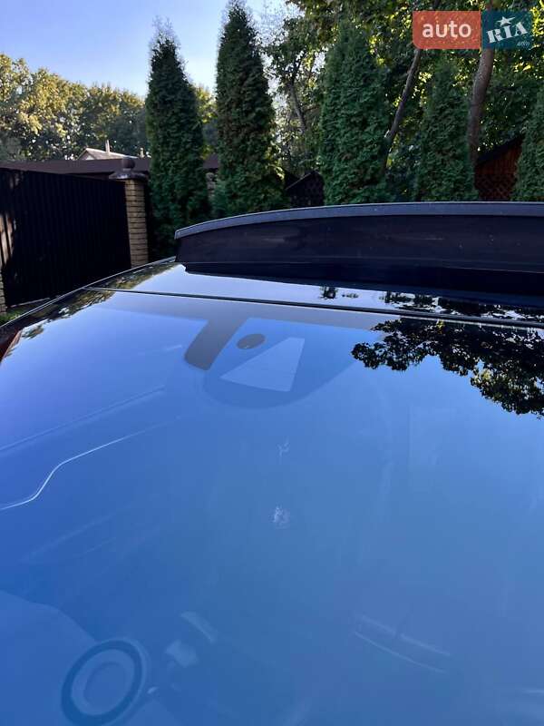 Лифтбек Tesla Model S 2016 в Сарнах