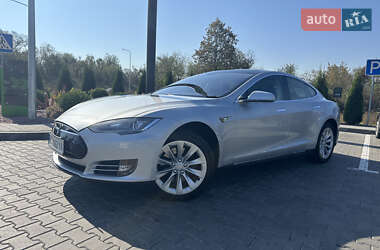 Лифтбек Tesla Model S 2013 в Стрые