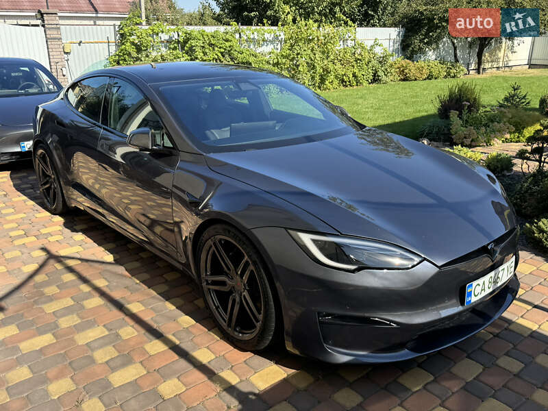 Tesla Model S 2022