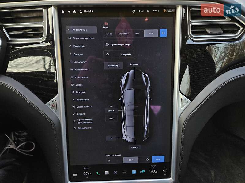 Ліфтбек Tesla Model S 2017 в Кривому Розі